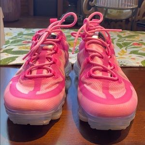 Women’s Nike air vapor max 2019